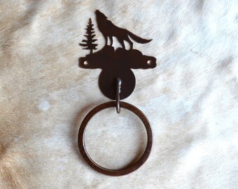 Rustic Wolf Towel Ring: Handmade Cabin Lodge Decor
