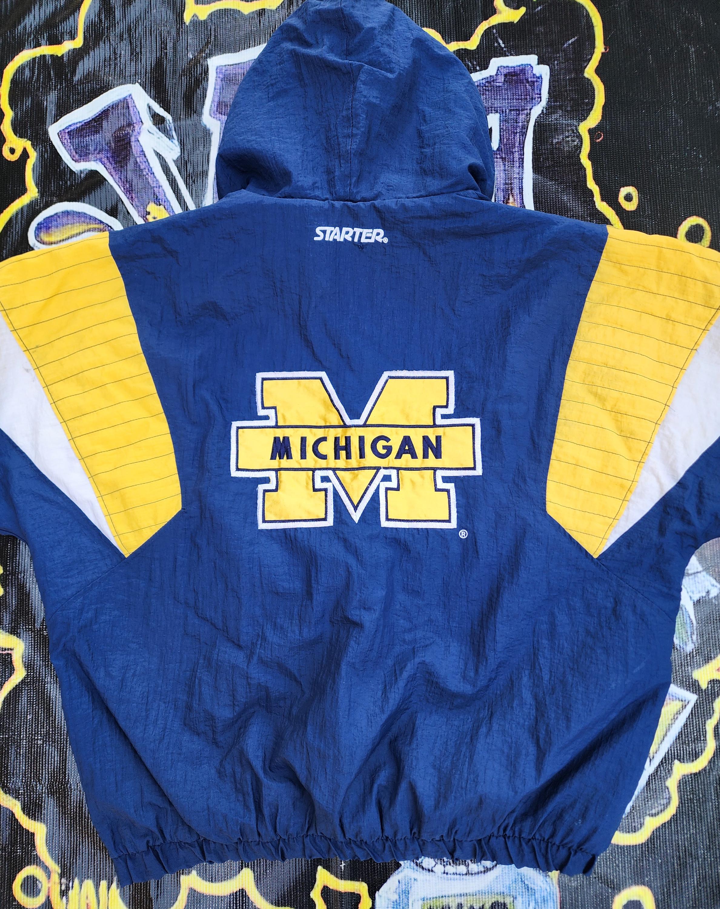 Vintage 1990s University of Michigan Wolverines Starter Pouch