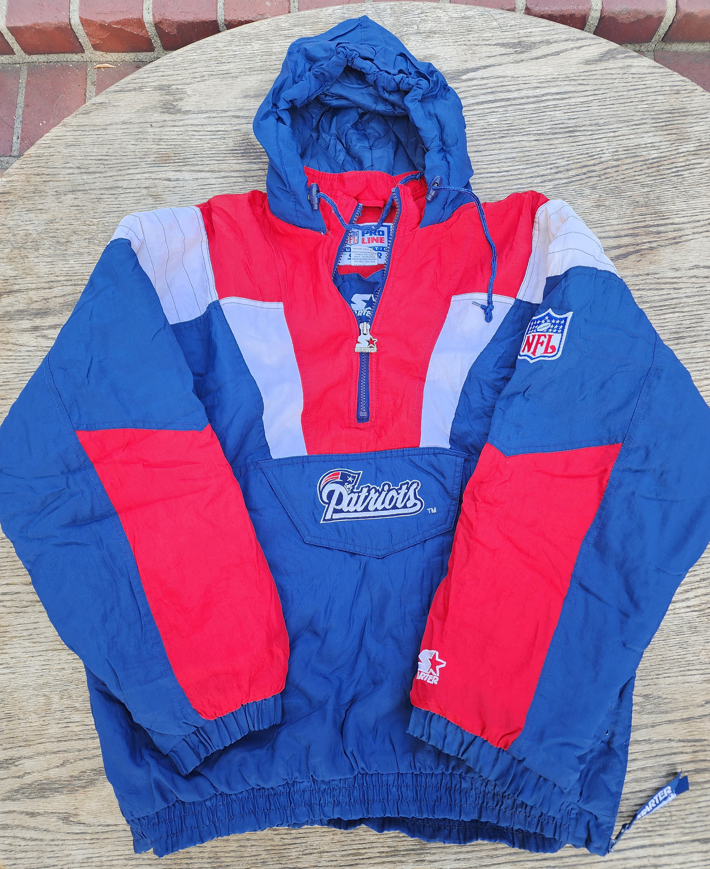 Vintage 1990s New England Patriots Starter Pouch Jacket Size Vintage 1990s New England Patriots Starter Pouch Jacket Size