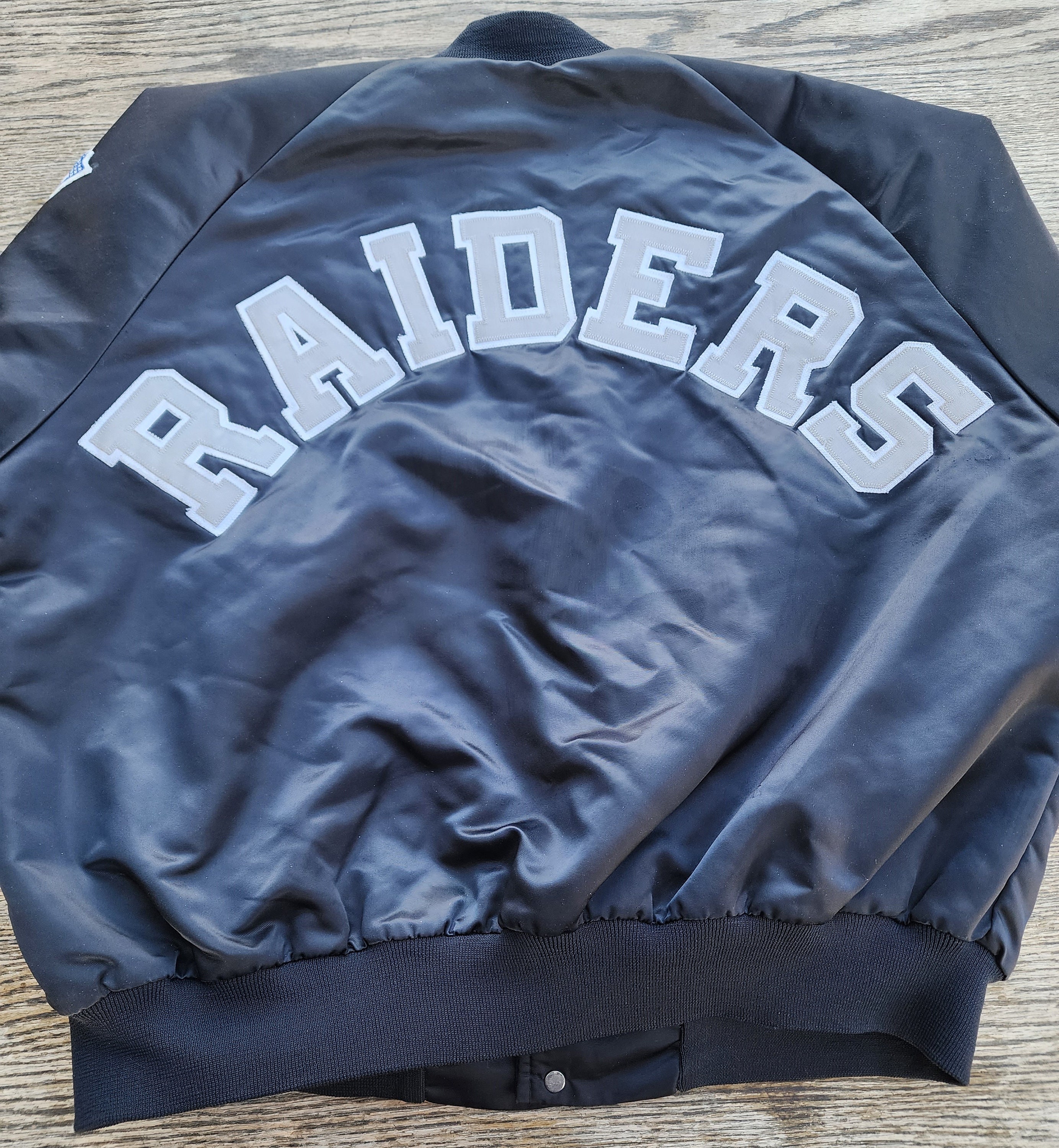 Vintage 1990s Los Angeles Raiders Chalk Line Satin Jacket Size XL 