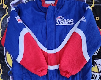 Vintage 1990s New England Patriots Apex One Wave Puffer