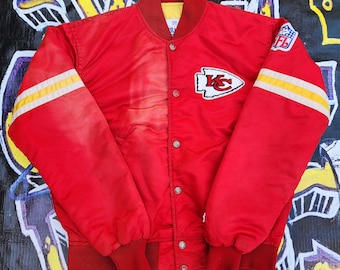 Chaqueta de satén de los Kansas City Chiefs, años 80, color rojo y amarillo, talla S/M