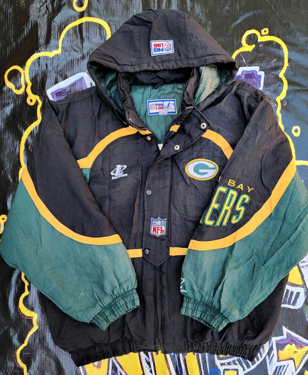 Vintage 1990s Green Bay Packers Logo Athletic Big Helmet Puffer