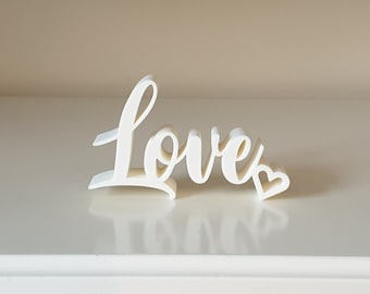 3D Druck Schriftzug "Love", weiß, frei stehend, Deko fürs Wohnzimmer / Schlafzimmer oder als Geschenk