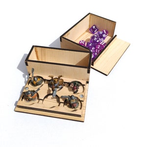Caixa para transporte de miniaturas e dados de 25mm. Leve seus acessórios de RPG ou jogos de guerra, jogos de tabuleiro. Bandeja jogada na mesma tampa.