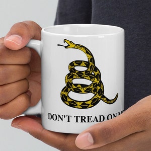 Don&#39;t Tread On Me Coffee Mug, 2nd Amendment, coffee mug, coffee cup, patriotic, gift for him, gift for her