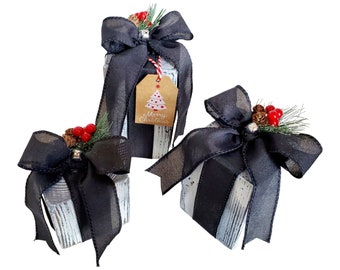 Wood block Christmas Presents, wood presents, black wood block Christmas presents