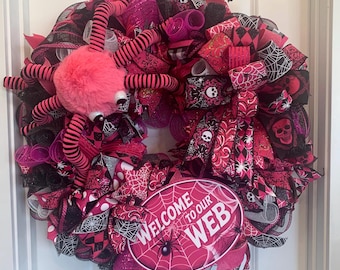 Spooky Spider Halloween Wreath, Hot Pink and Black Ribbon and Mesh, Welcome to Our Web. Approximately 26”