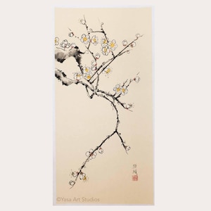 Fiori di prugna dipinti a mano originali - inchiostro e acquerelli su carta di riso beige - Sumi-e giapponese - Arte murale cinese senza cornice