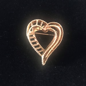 Vintage Gold Heart Brooch