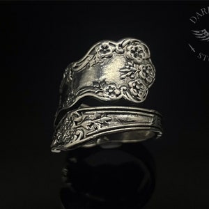 Floral flower Spoon Ring | Vintage style floral ring | Antique silver plated | Adjustable | Alternative Jewellery | Gift Bag | Free Delivery