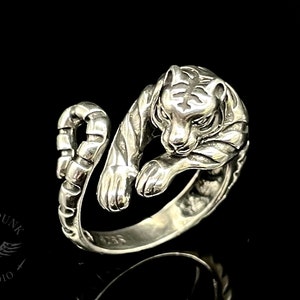 Adjustable Gothic Tiger Ring | Beast | Punk ring | Spirit Animal | Antique silver | Witchy | Alternative Jewellery | Gift Bag |Free Delivery