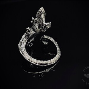 Adjustable Gecko Ring | Reptile | Spirit Animal ring | Antique silver | Witchy | Gothic | Alternative Jewellery | Gift Bag | Free Delivery image 3