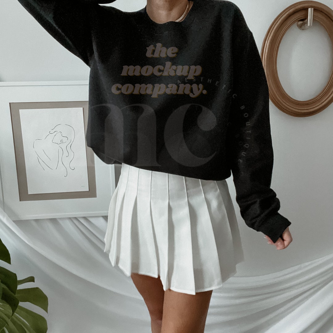 Gildan 18000 Mockup Gildan Model Mockup Black Sweatshirt Mockup Gildan ...