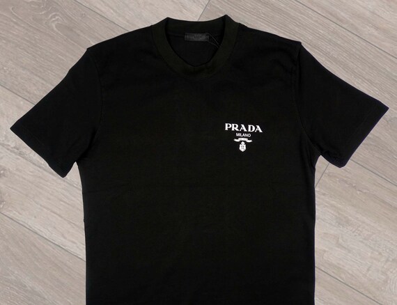 PRADA T-shirt Men Fashion Shirt Tee Tshirt - Etsy Hong Kong