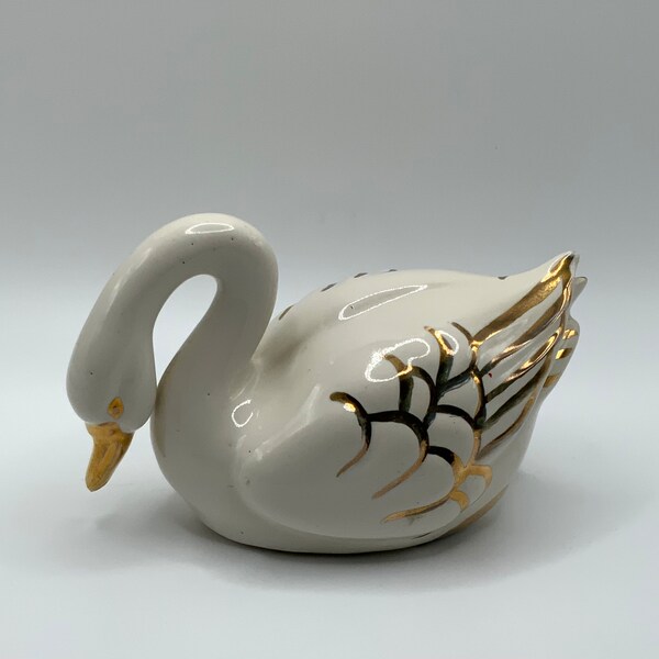 SWAN FIGURINE