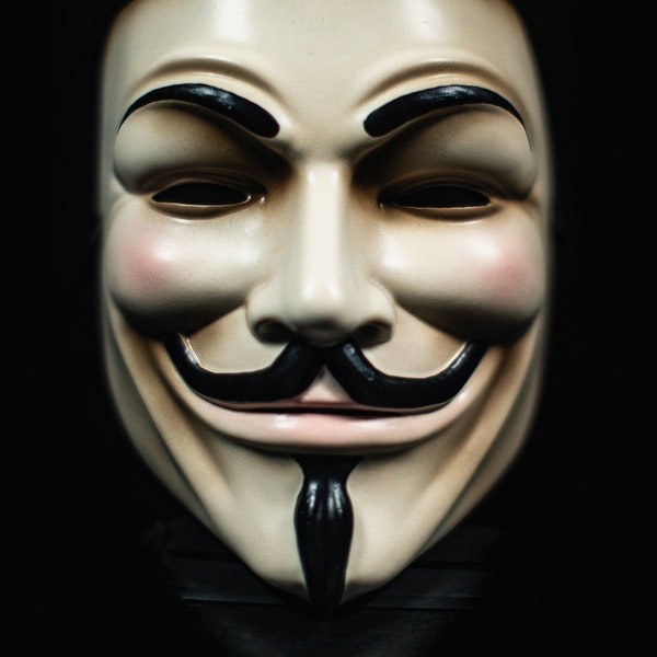 V wie Vendetta Maske Replikat erstellt aus einer gebrauchten Maske