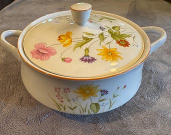 Cazuela con tapa Mikasa Stratford Summer Melody