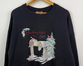 Vintage 90s Winter Mailbox Snow Graphic Hinkley Minnesota Black Crewneck Sweatshirt size XXL