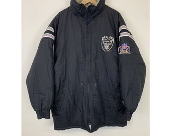 Vinage Oakland Raiders Revertsible Long Puffer Jacket Size L vintage rare find puffer sporst NFL Football Jacket Gift for him
