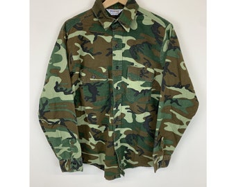 Camisa de franela de camuflaje Five Brothers vintage de los 90, talla M. Pieza rara de colección. Ideal como regalo para ella o para él.