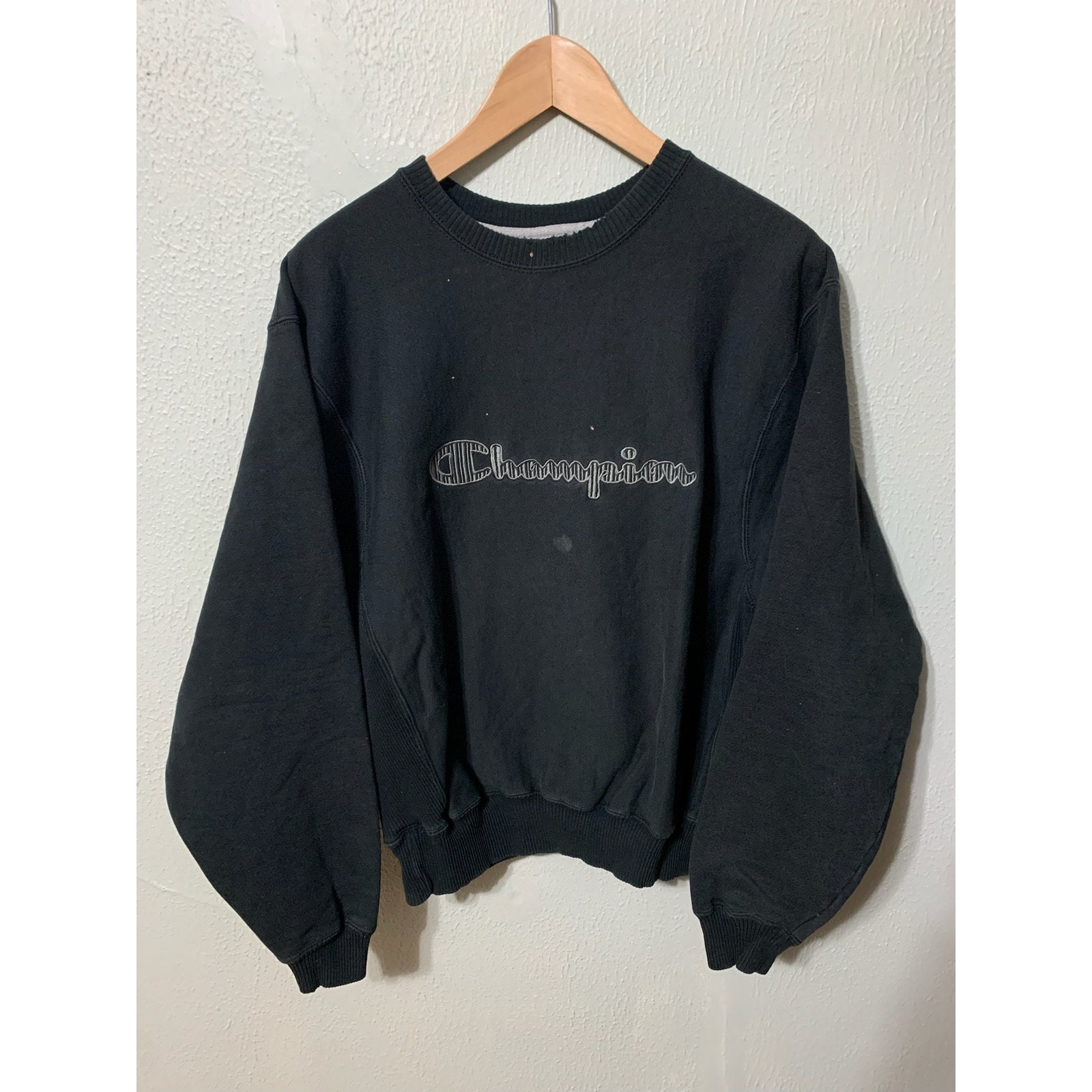 Champion ® Reverse Weave ® Crewneck Sweatshirt-BLACK – Capella Gift Store