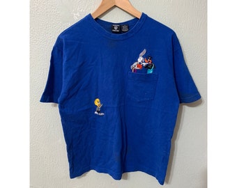 Vintage Warner Bros Bugs Donald Basketball Pocket Teevintage tshirt