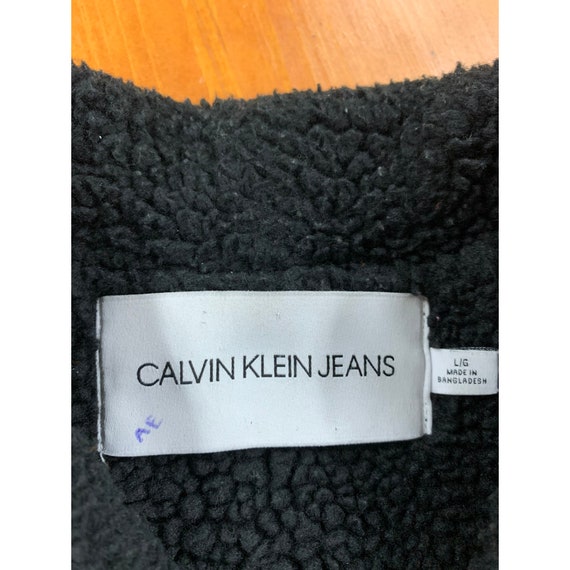 Calvin Klein Sherpa Jacket, Men's Fashion, Coats, Jackets and Outerwear on  Carousell