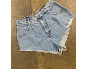 Vintage Women’s Eddie Bauer Cutoff Shorts