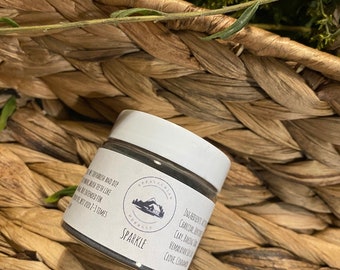 SPARKLE tooth powder