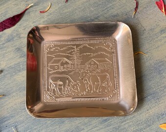 Small Gold Cottagecore Dish Tray with Etched Cow Farm Scene