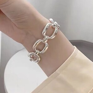 Thick Silver Buckle Chain Bracelet - Womens Simple Jewelery - Simple Bracelet - Girls Bangle - Valentines Gifts - Link Chain Accessories