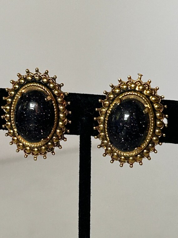 J238S.  Gorgeous Gold Stone Artisan clip Earrings - image 1