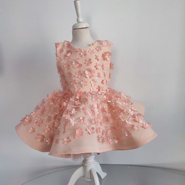 Robe fleuries pour enfant