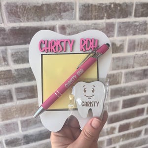 Personalized Dentist and Dental Hygienist / assistant Gift - Engraved Post-it Note Holder, Pen and custom Tooth Buddy magnet