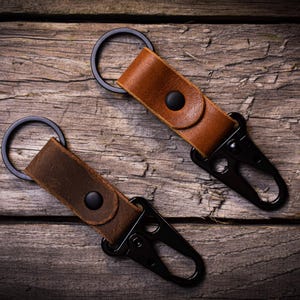 keychain with leather, leather keychain, key fob, leather strap keychain, Gift for him, Christmas Gift