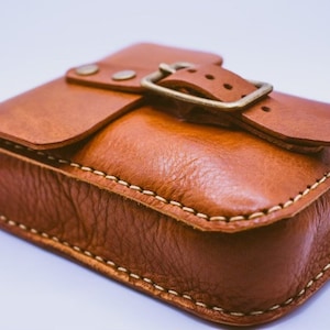 Bolso de cuero hecho a mano, cosido a mano, pequeño bolso de cintura, regalo para él, bolso de cinturón