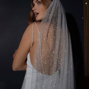 Glitter Bridal Veil,  Sparkling Wedding Veil, Bling Tulle Veil , 1 Tier Veil with Sparkles, Ivory Cathedral Waltz Fingertip Length Veil Gift