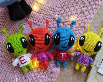 Crochet Alien & Spaceship Amigurumi Pattern (PDF)