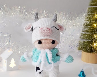 Crochet Christmas Cow Amigurumi Pattern (PDF)