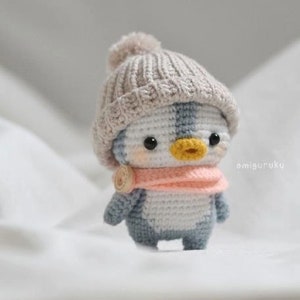 Finish product Crocheted penguin finished product.little penguin wearing a scarf, Scarf, Amigurumi, Home Decor, Baby Plush Toy,
