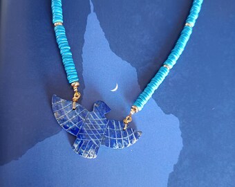 Natural turquoise semi-precious stone beaded necklace with lapis lazuli pendant