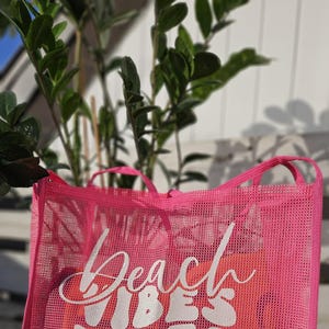 Strandtasche mit Spruch | Sommer & Reise Tasche | Bunte Tragetasche Urlaub | Schultertasche Damen | Geschenk für Freundin | Personalisiert