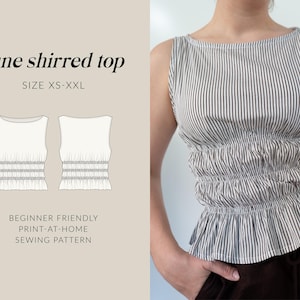 Puede incluir: Una blusa sin mangas a rayas con detalles fruncidos en la cintura y un dobladillo con volantes. La imagen también muestra un patrón de costura con el texto "june shirred top" y "SIZE XS-XXL". El patrón se describe como "BEGINNER FRIENDLY PRINT-AT-HOME SEWING PATTERN".