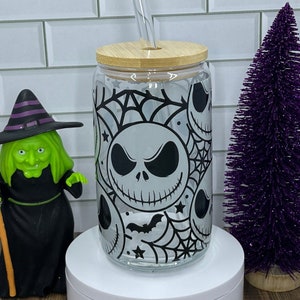 16 oz Boîte en verre Halloween Jack Skellington | Gobelet en verre avec couvercle en bambou | Gobelet Jack Skellington | Gobelet d&#39;Halloween | Super cadeau
