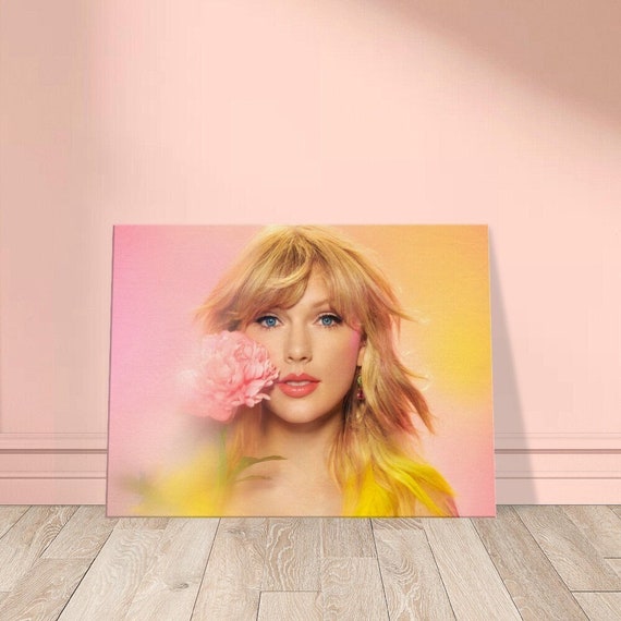 Pink Taylor Swift Canvas Wall Art / Taylor Swift Wall Decor / Taylor Swift  Wall Art / Gift Ideas for Taylor Swift Fans / Taylor Swift Gifts 