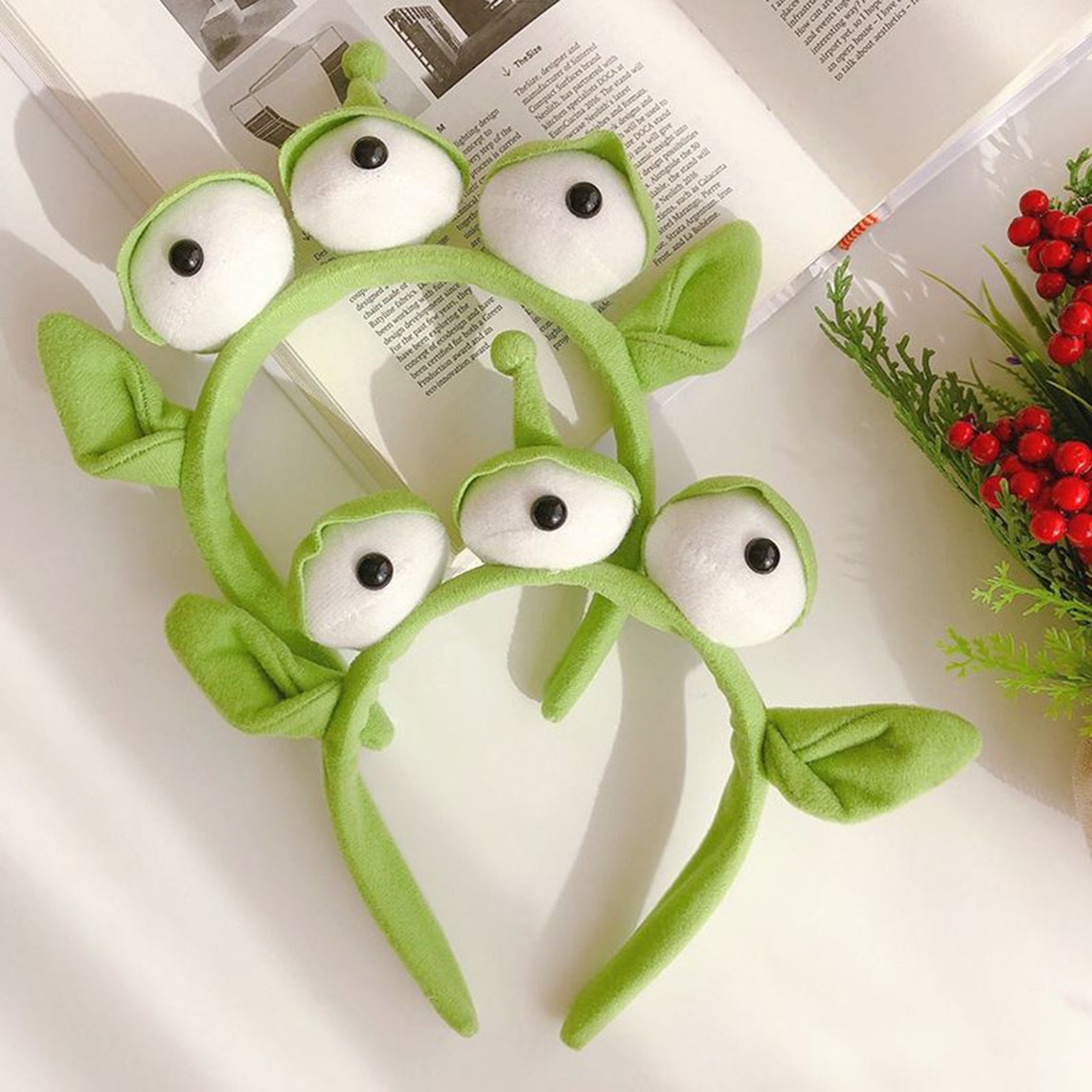 Funny Alien Headband, Green Headband, Creative Anime Alien Headband, Cute Headwear, Fluffy