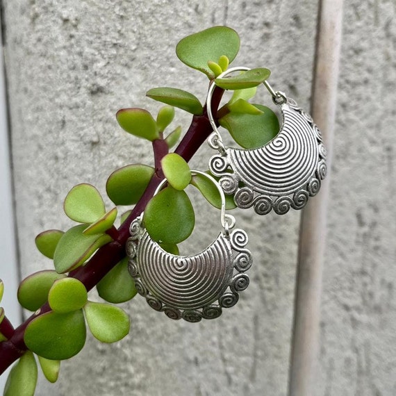 925 sterling silver earrings type rounded ethnic … - image 1