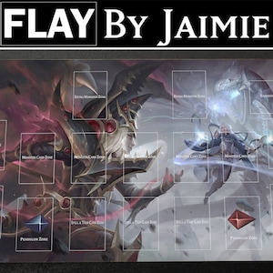Tapete de juego YGO Red-Eyes Dragoon vs Blue-Eyes con bolsa de transporte gratuita / Tapete de juego de mesa Duel TCG personalizado de tela prémium / Impresión Ultra HD con superficie antideslizante /