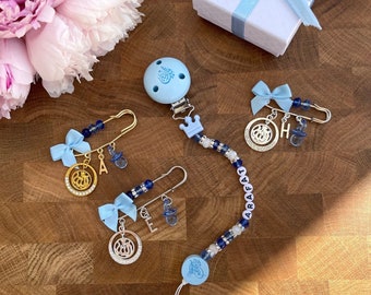 Islamisches Baby Geschenk Personalisiert Name • Bismillah MashaAllah • Brosche Schnullerkette Geschenk Set • Baby Blau • Baby Rosa • Pink